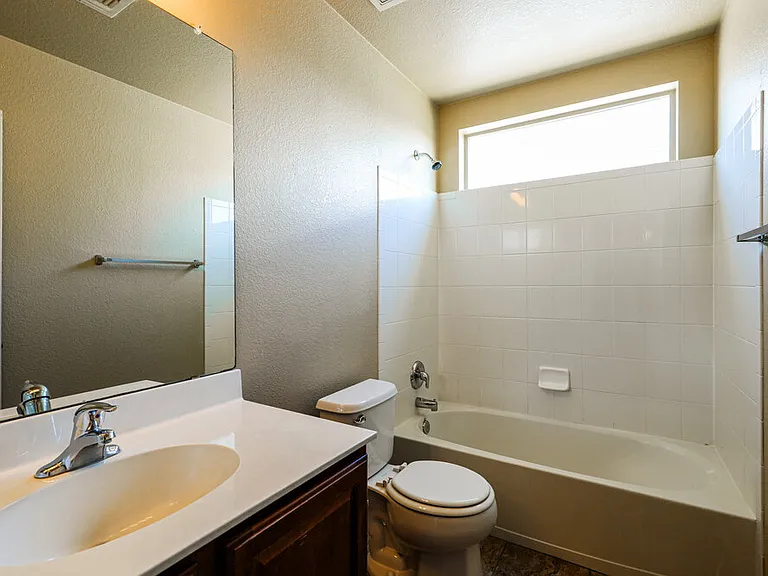 120 E Calle Del Rondador — Photo 14