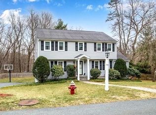 6 Mulherin Ln, Wellesley, MA 02481
