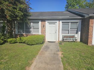 427 Cambridge Ave E #F, Greenwood, SC 29646