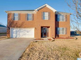 101 Bellevue Dr, Meridianville, AL 35759