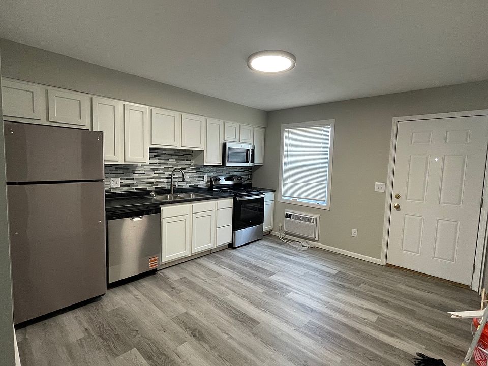 1st image of 600 Mumford Dr #B