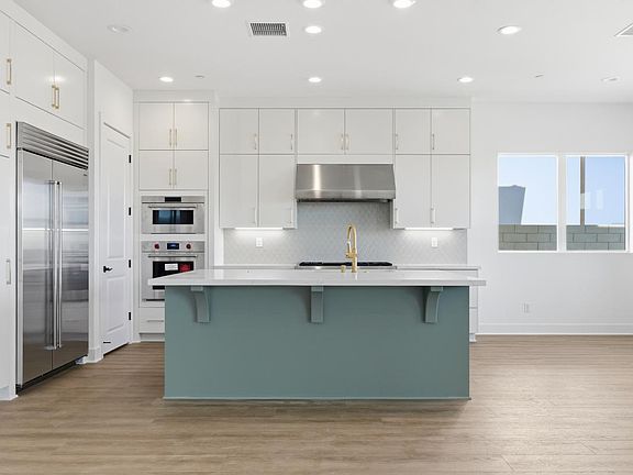 2nd image of 27558 Juniper Ln