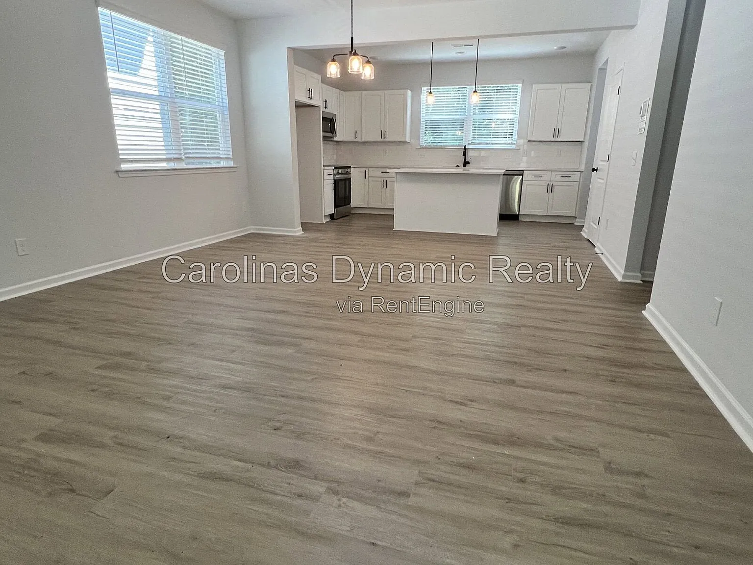 3 bed, 2.5 bath, 1568 sqft, $1,970 — Photo 4