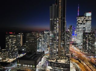 138 Downes St #4615, Toronto, ON M5E 0E4