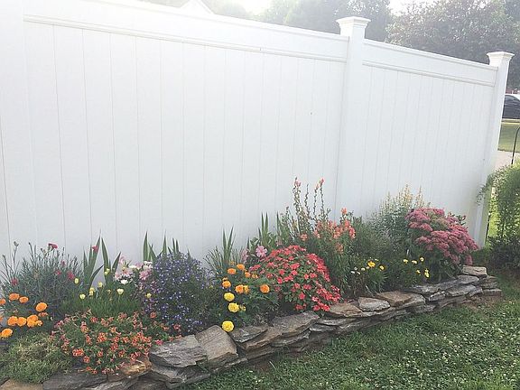 Flower garden