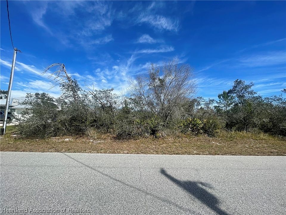2nd image of 117 Grape Rd NW