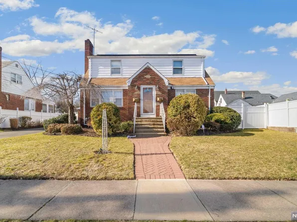 988-992 E 28th St, Paterson, NJ 07513