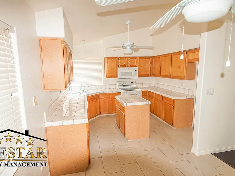 4938 Shorebird Dr — Photo 20