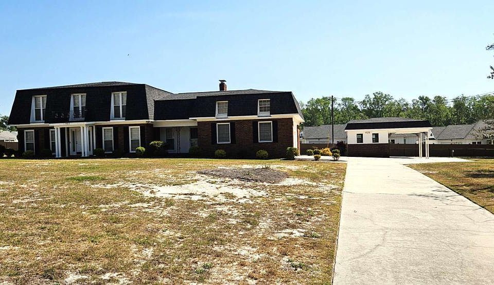 1st image of 402 Brannen Dr
