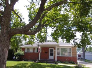 22730 Barton St, Saint Clair Shores, MI 48081
