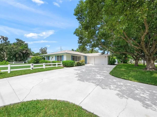 3451 Austin St, Sarasota, FL 34231