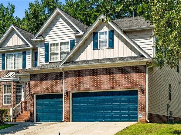 5307 Cragganmore Dr, Mc Leansville, NC 27301