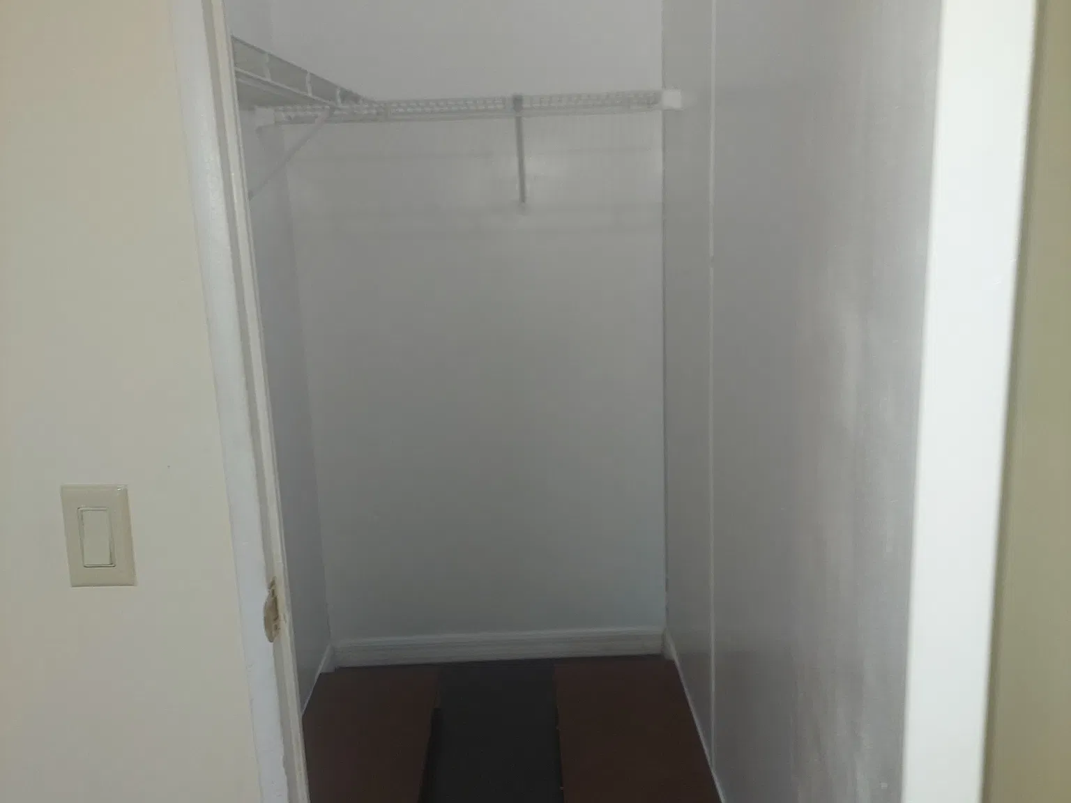 1 bed, 845 sqft, $1,000 — Photo 4