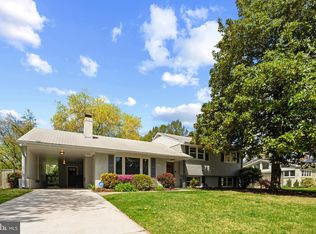 8318 Felton Ln, Alexandria, VA 22308