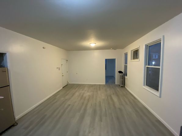 109 Norwood St #1L