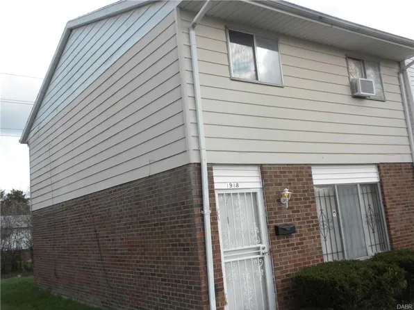 1918 Larkswood Dr, Dayton, OH 45417