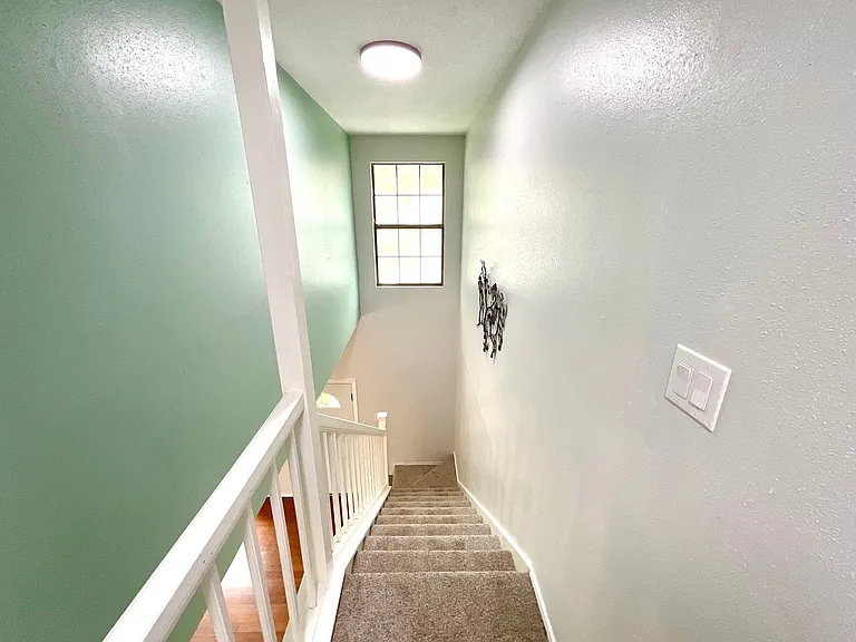 10215 Athens Fld — Photo 22