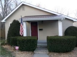 612 Oak St, Liberty, MO 64068