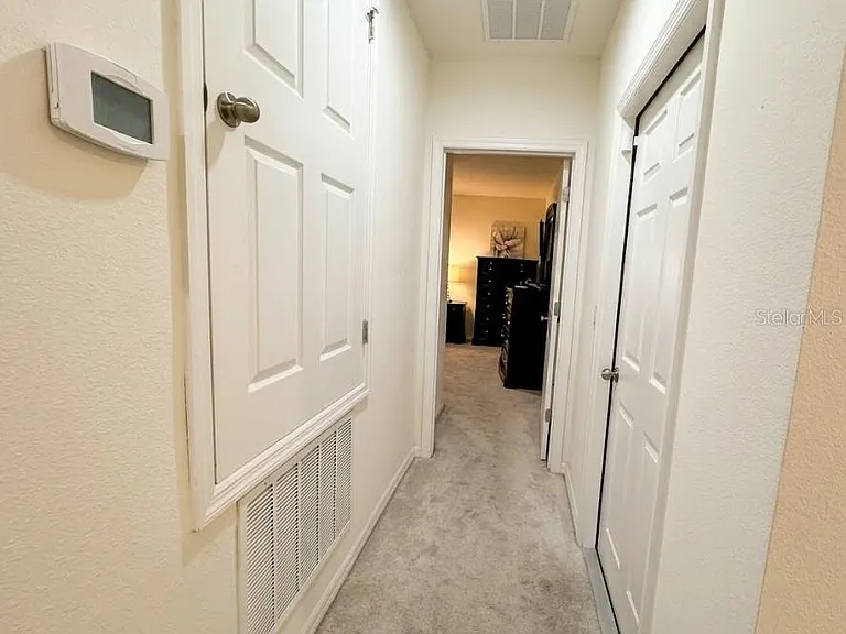 643 Samuel Pl — Photo 24