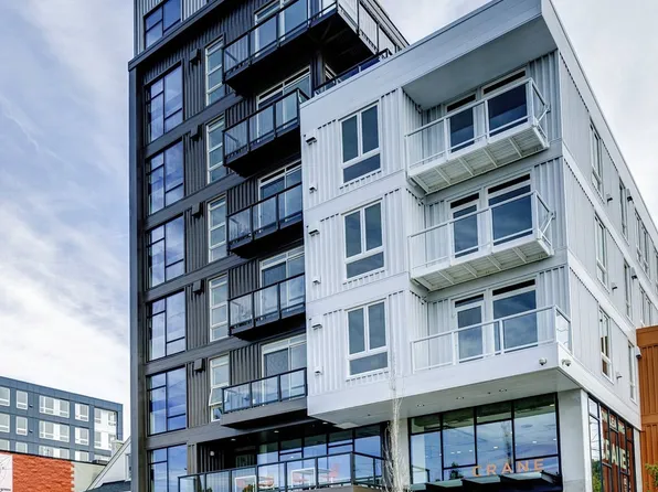 CRN Crane Interbay Apartments