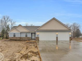 1835 Riley Rd, Saint Clair, MI 48079