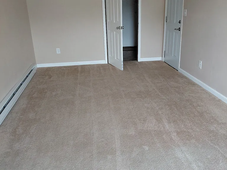 5075 Hackett Dr — Photo 9