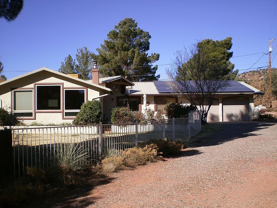 2nd image of 80 Sunset Ln