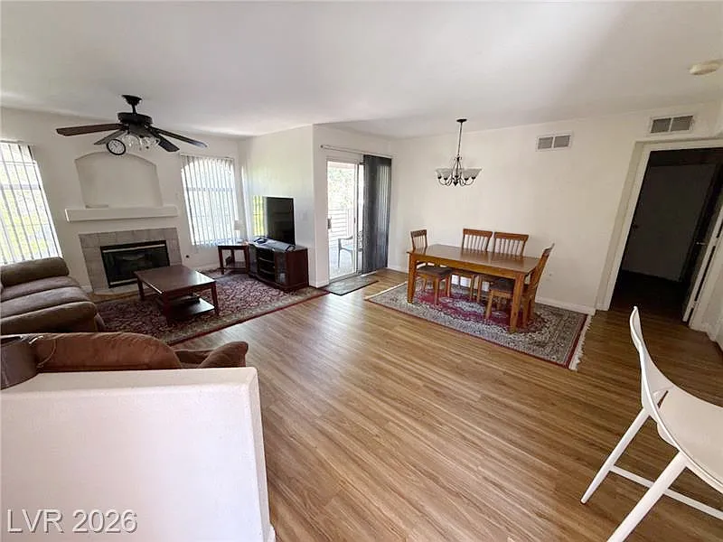 Building Photo - 4555 E Sahara Ave #1-260