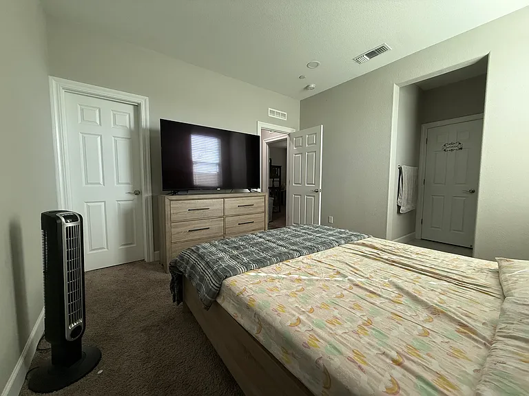 672 Chimes St — Photo 29