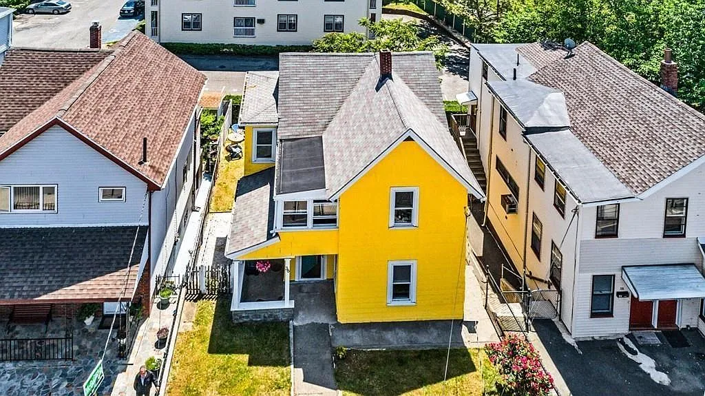 Building Photo - 36 Tileston St