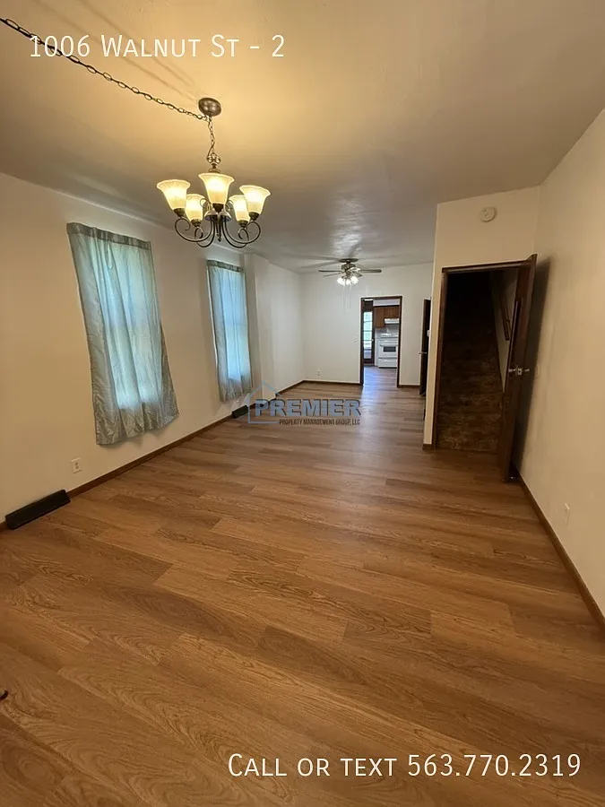 3 bed, 12040 sqft, $1,000 — Photo 2