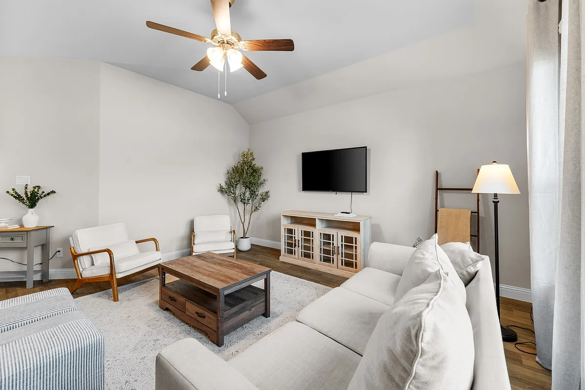 Building Photo - 4809 Elberton Way