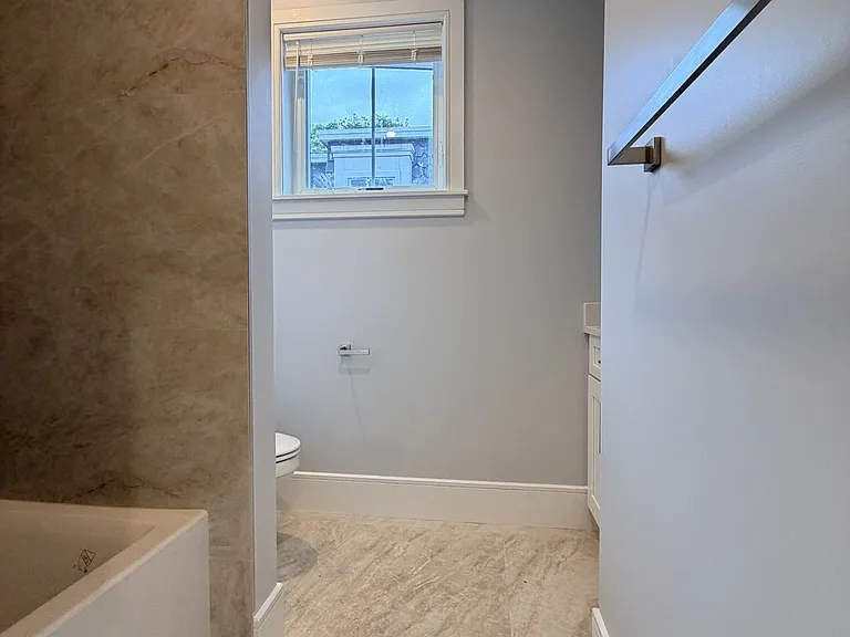 124 Kenrick St #7 — Photo 7