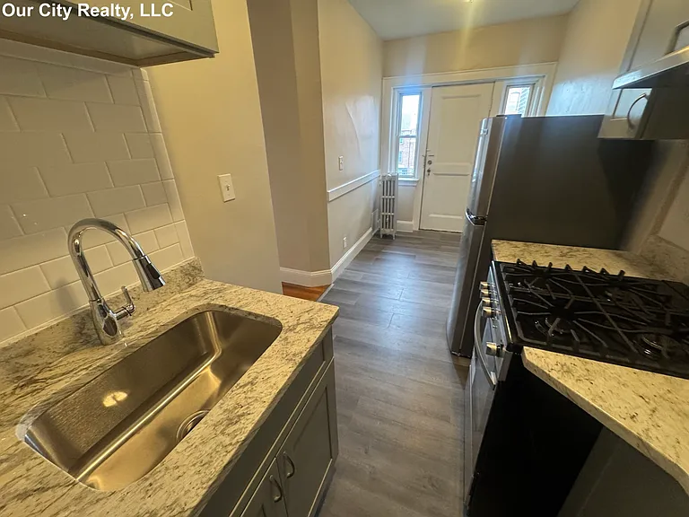 4 Cogswell Ave #33 — Photo 5