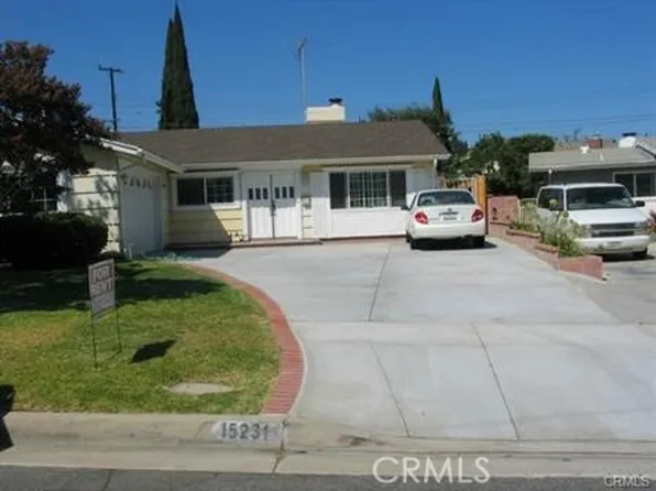 15231 Caravaca Rd, La Mirada, CA 90638