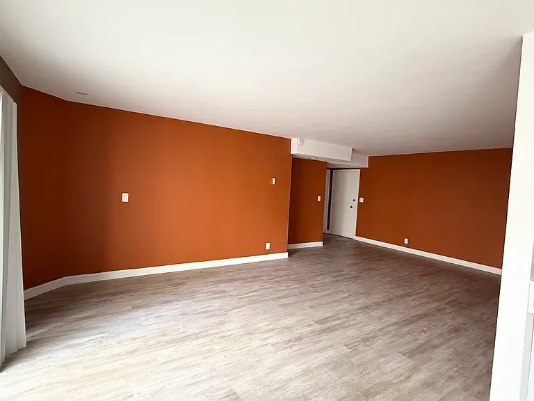 1209 N Kings Rd #209 — Photo 7