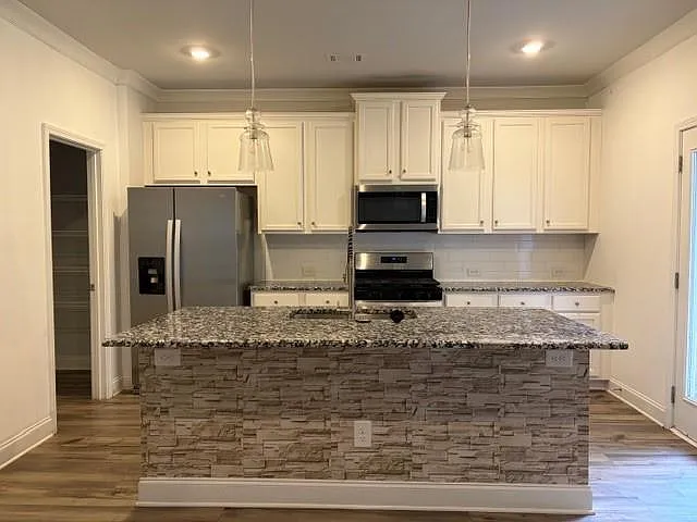 454 Sterling Creek Way — Photo 5
