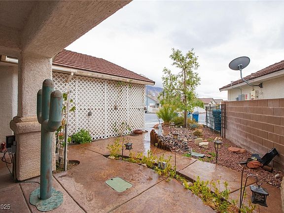 4th image of 6510 Evening Rain Ave