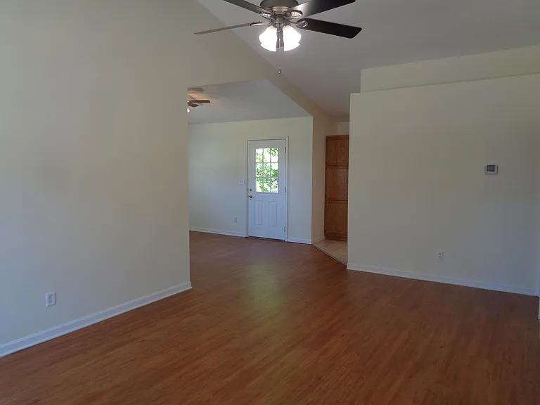 1502 W Worley St — Photo 3