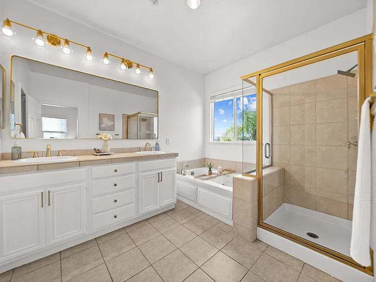 6340 Oleander Way — Photo 23