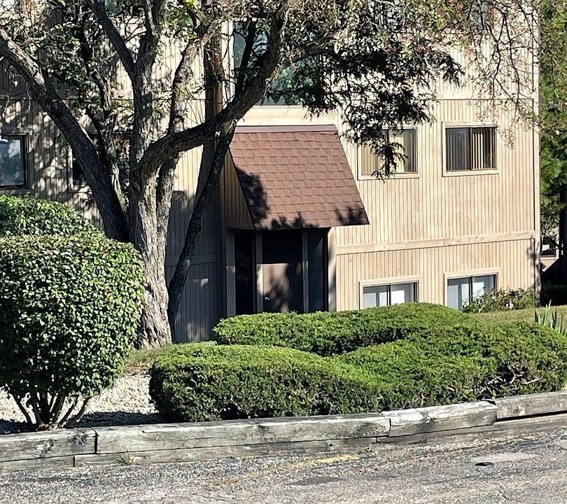 1st image of 53 Oak Hill Colony APT 3
