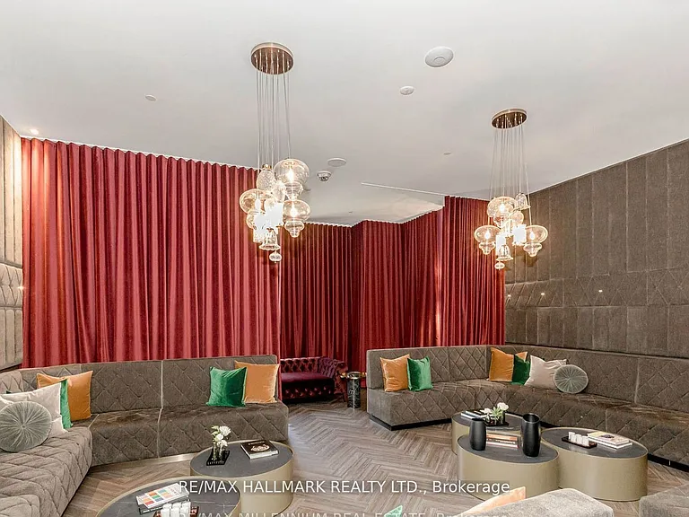 11 Yorkville Ave #3502 — Photo 20