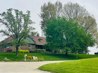 329 N Manor Dr, Williamsport, IN 47993