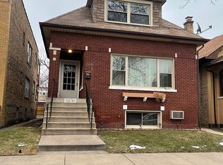 6641 N Maplewood Ave, Chicago, IL 60645