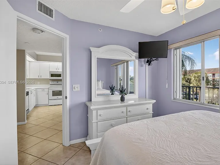 1651 SW 127th Ave #305A — Photo 12