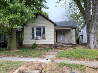 2010 Chestnut St, Hannibal, MO 63401