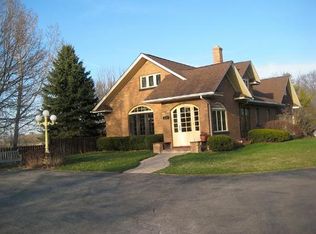 231 Bethany Rd, Dekalb, IL 60115