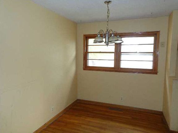 5th image of 3402 S Hiram Ave #Hud-181219252