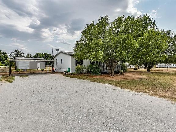 2nd image of 134 Finneyoaks Ln