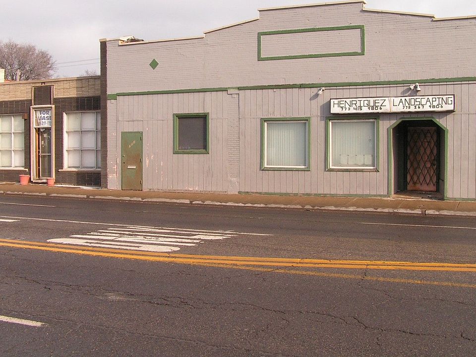 2nd image of 303 Mannheim Rd
